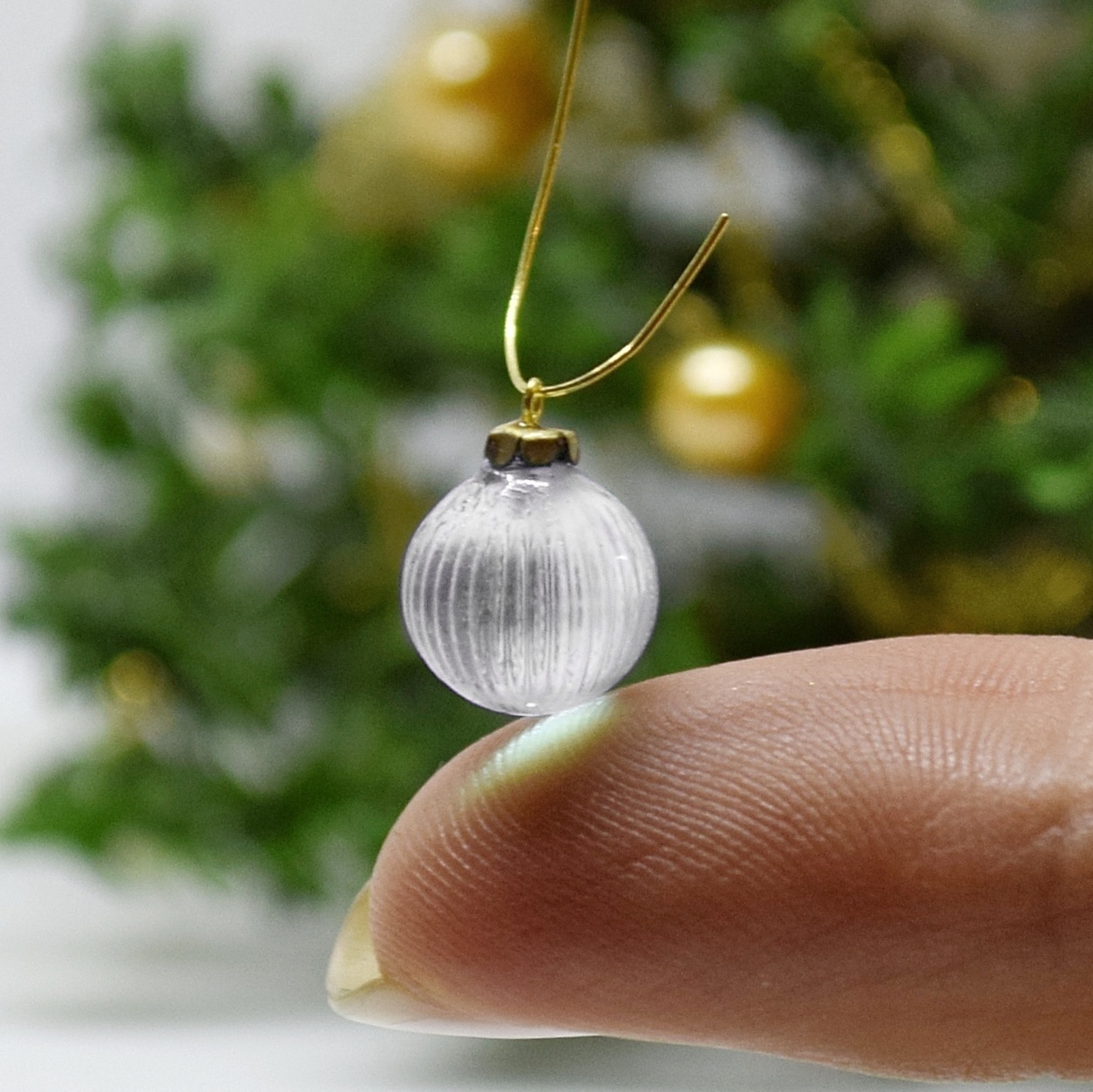 Xmas ornament. Painted. Bauble patterned clear.